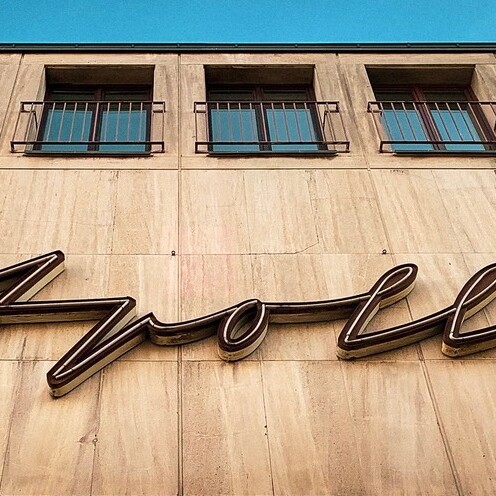 Apollo Apartments Revitalisierung eines ehemaligen Kinoobjekts in Nürnberg – Badge Revitalisierung